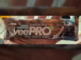 veePro Double Chocolate Brownie protein bar 74 g